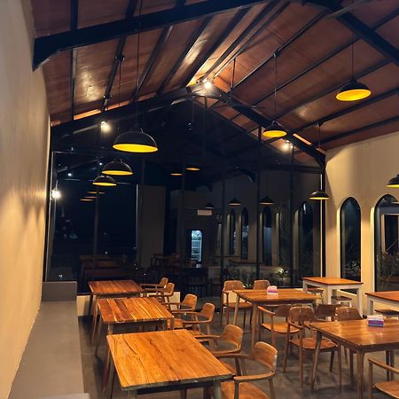Batur Pyramid Guesthouse Kintamani エクステリア 写真