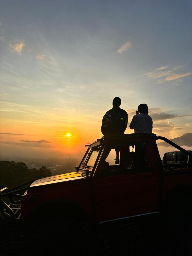 Batur Pyramid Guesthouse Kintamani エクステリア 写真
