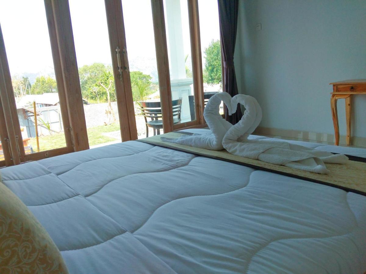 Batur Pyramid Guesthouse Kintamani エクステリア 写真