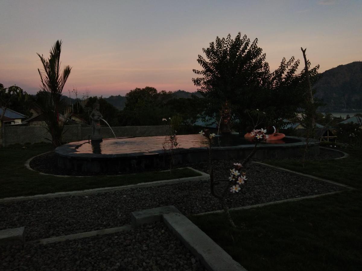 Batur Pyramid Guesthouse Kintamani エクステリア 写真